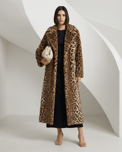 Cocoa leopard faux-fur coat in a three-quarter turn over a black dress, notch collar, full length